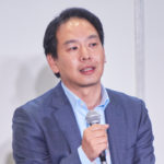 sdmp20181108_adtck_prof_hitomi01