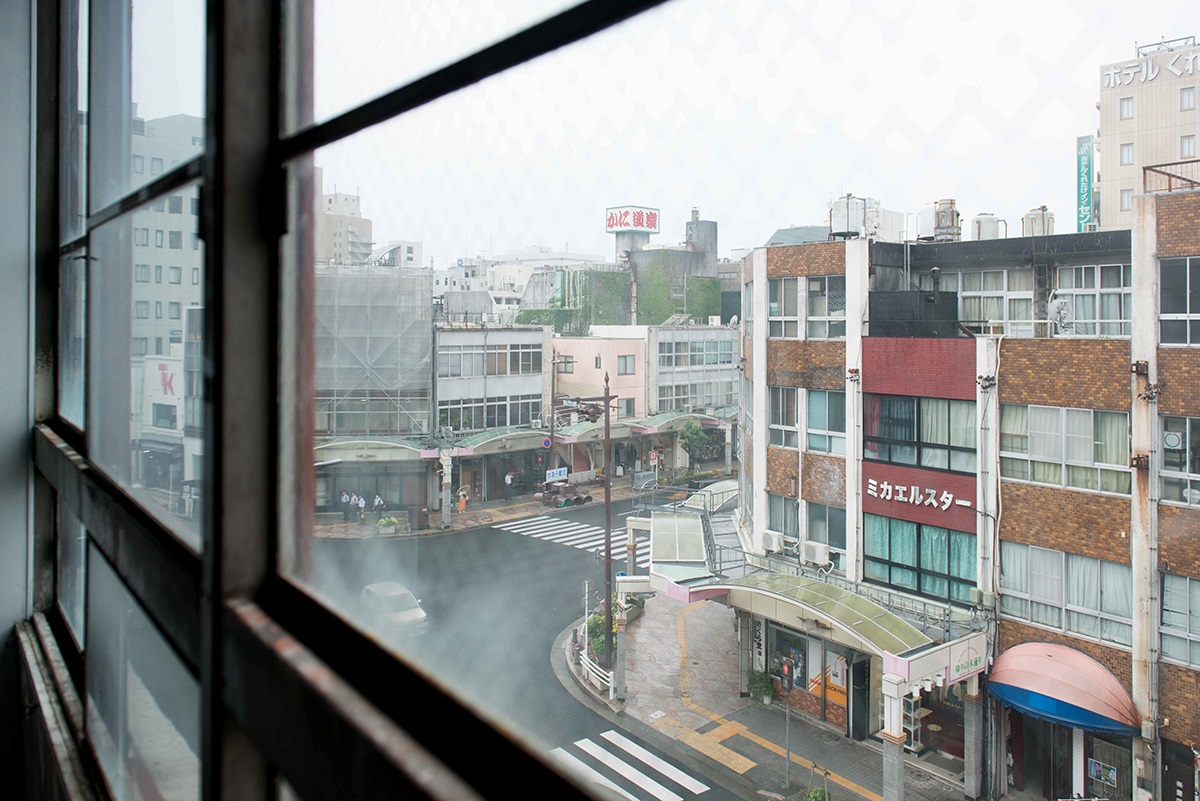 壊しながら 学ぶ つくる 地方都市の新しい可能性を引き出す建築家チーム 前編 生活圏50 ひらけ みらい 生活総研